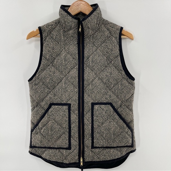 J. Crew Excursion Herringbone Puffer Vest Size XS - Picture 2 of 12